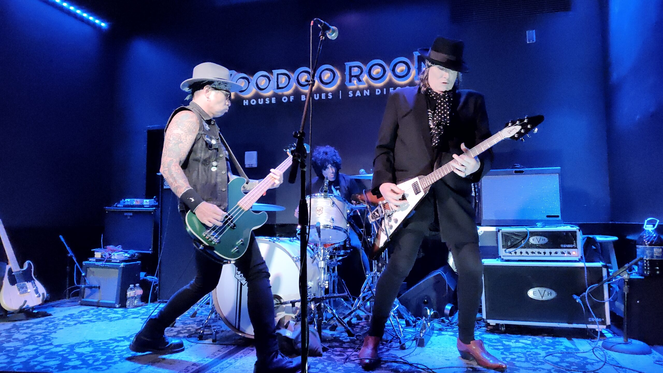 MonoDelux – House Of Blues 9/17/25